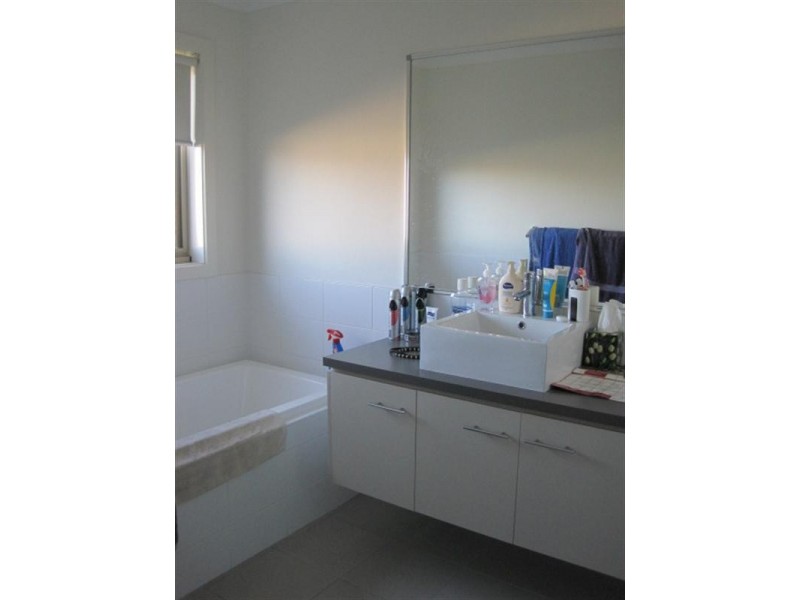 6 Michael Court, Grovedale VIC 3216