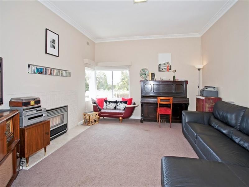 114 McCurdy Road, Herne Hill VIC 3218