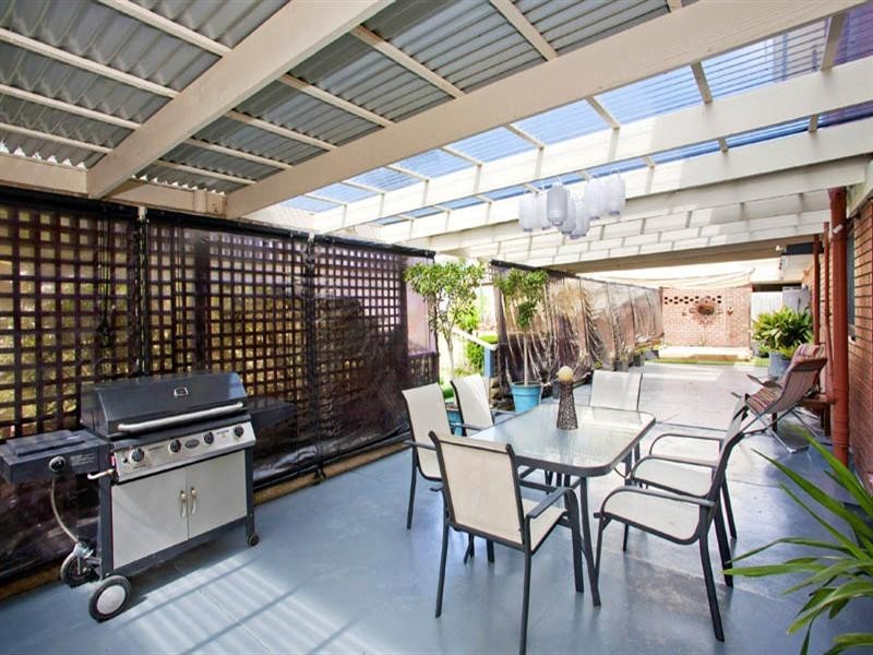 10 Gallios Gardens, Leopold VIC 3224