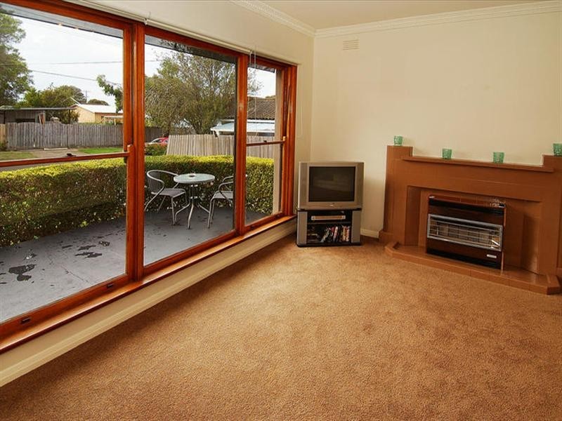 22 Carr Street, Belmont VIC 3216