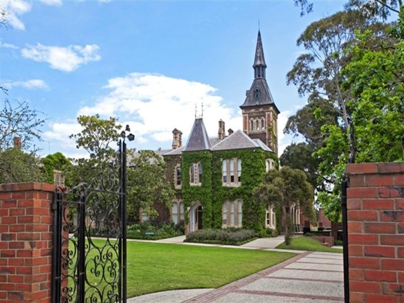 1-8/89 Aphrasia Street, Newtown VIC 3220