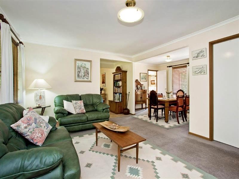 16 Hargrave Crescent, Wandana Heights VIC 3216