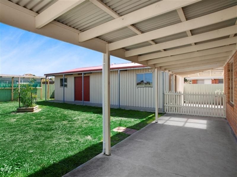 12 Brampton Place, St Albans Park VIC 3219
