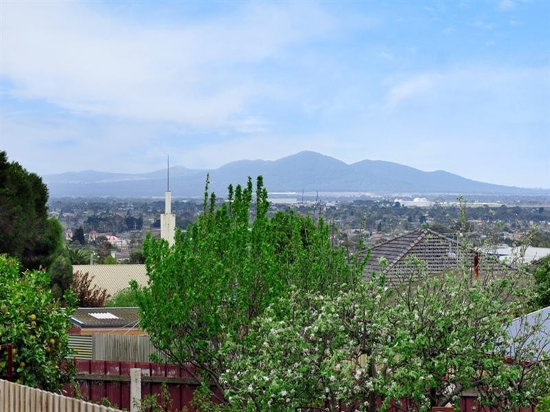 26 Fairy Street, Bell Post Hill VIC 3215