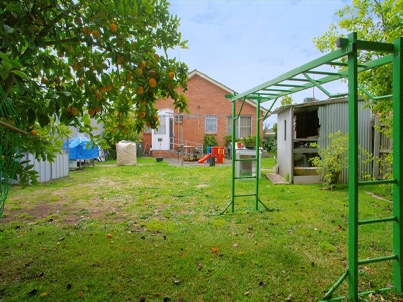 27 Wyoming Avenue, Corio VIC 3214