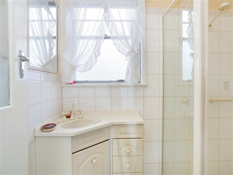 27 Wyoming Avenue, Corio VIC 3214