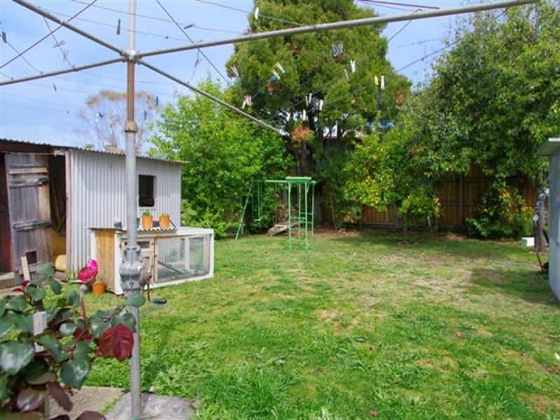 27 Wyoming Avenue, Corio VIC 3214