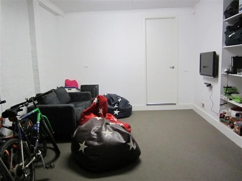 6 Pizer Street, Geelong West VIC 3218