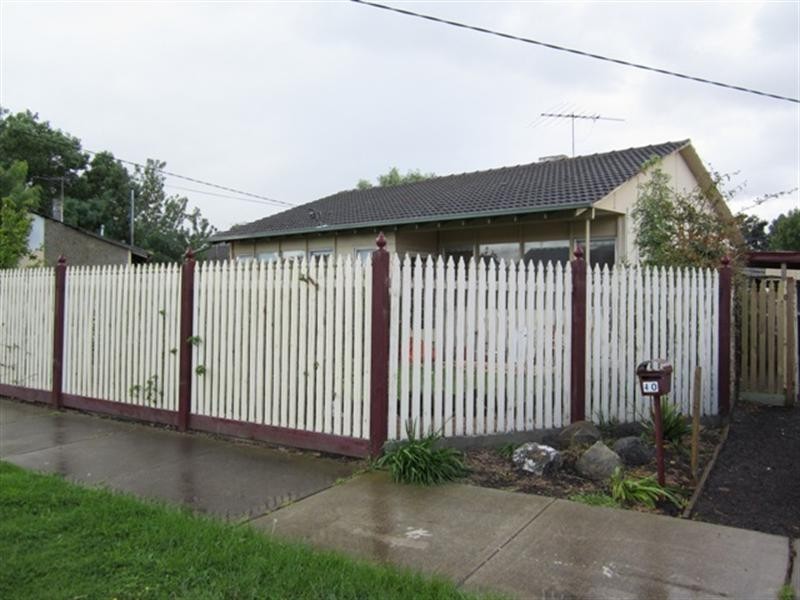 10 Georgia Grove, Corio VIC 3214