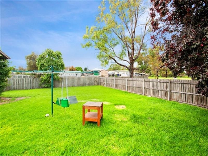 2 Kagoola Court, Norlane VIC 3214