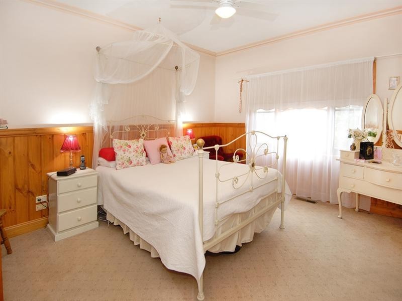 3 Tunbury Court, Highton VIC 3216