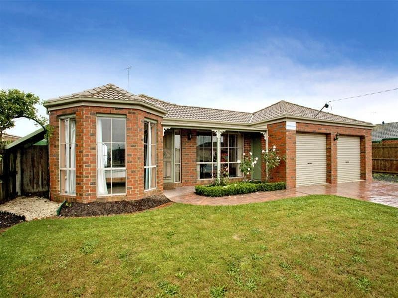 20 Carbine Drive, St Albans Park VIC 3219