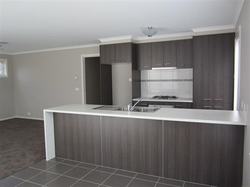 18 Hillclimb Drive, Leopold VIC 3224