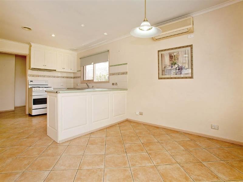 11 Durran Street, St Albans Park VIC 3219