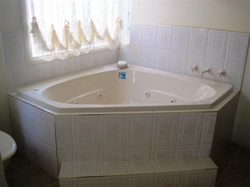 19 Param Street, Grovedale VIC 3216