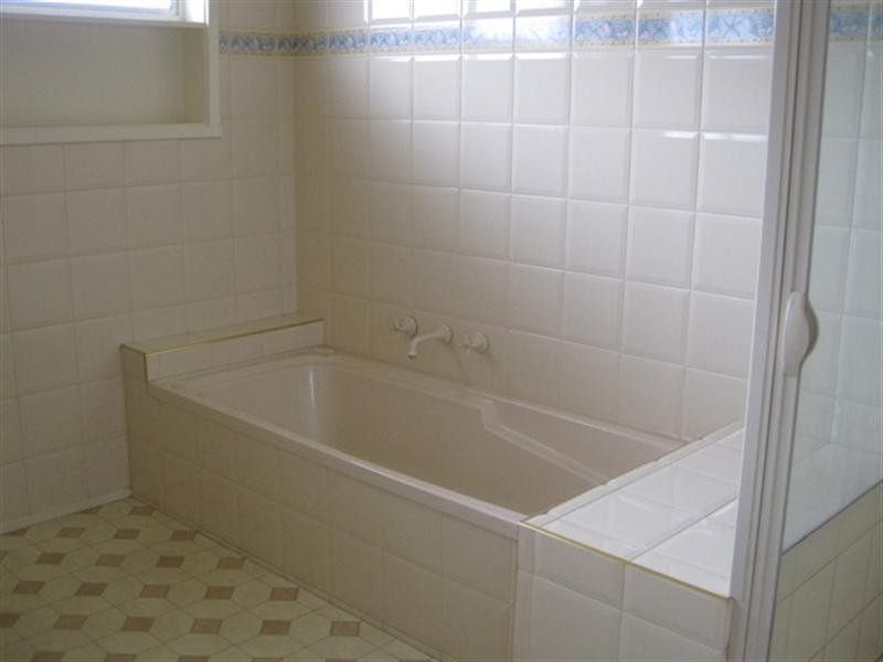 3 Amaroo Court, Bell Park VIC 3215