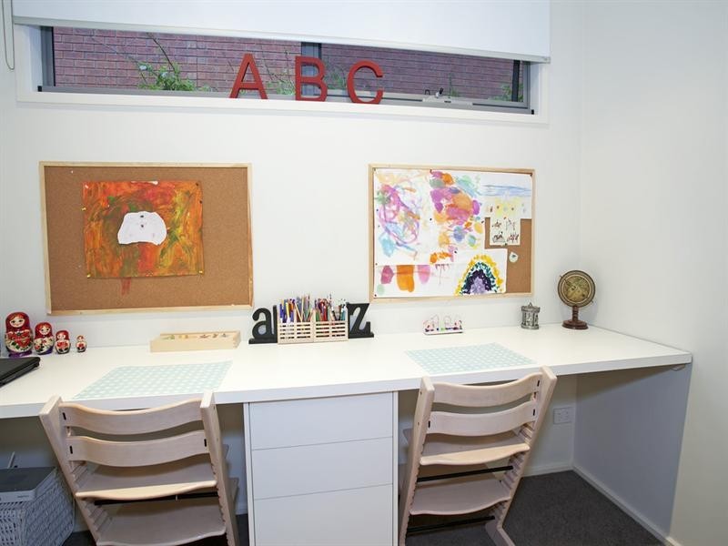 10 Elderslie Terrace, Newtown VIC 3220