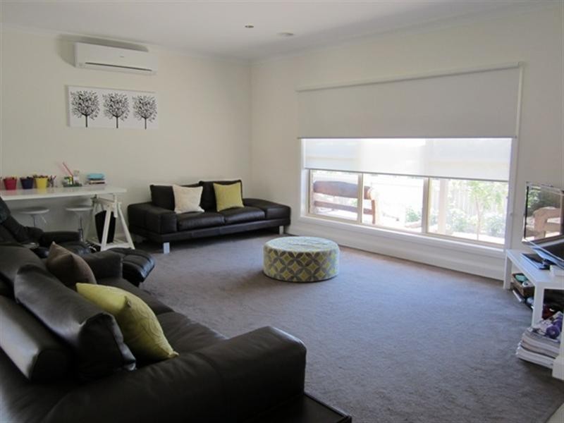 4 Raith Terrace, Newtown VIC 3220