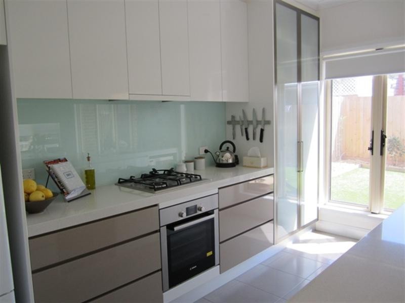 4 Raith Terrace, Newtown VIC 3220