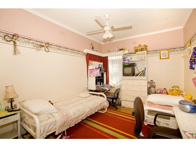 29 June Avenue, Hamlyn Heights VIC 3215