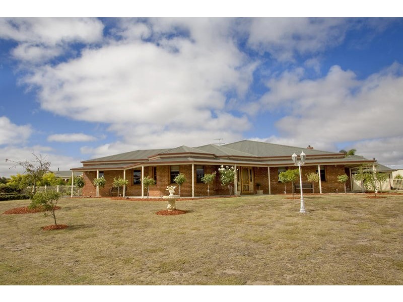 34-36 Birchbank Court, Leopold VIC 3224