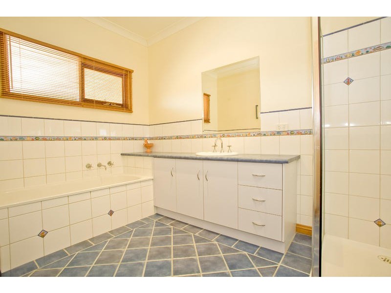 34-36 Birchbank Court, Leopold VIC 3224