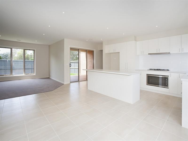 135-137 Buckingham Street, Lara VIC 3212