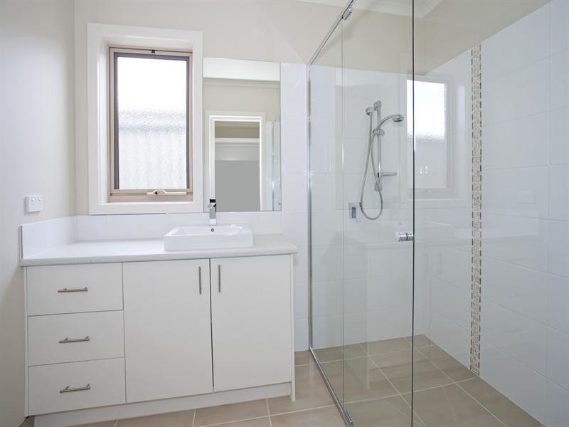 135-137 Buckingham Street, Lara VIC 3212