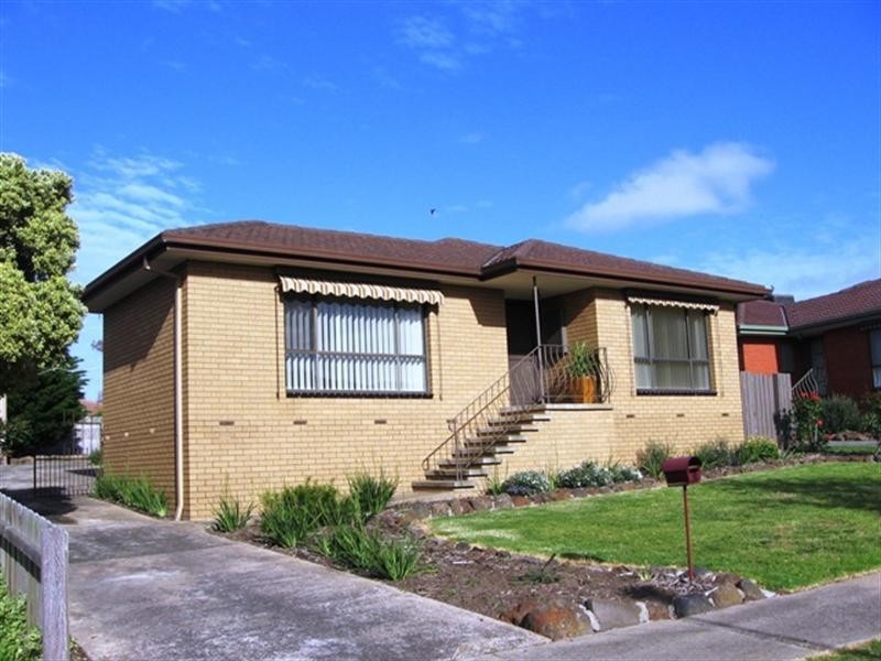 2 Emmy Court, Grovedale VIC 3216