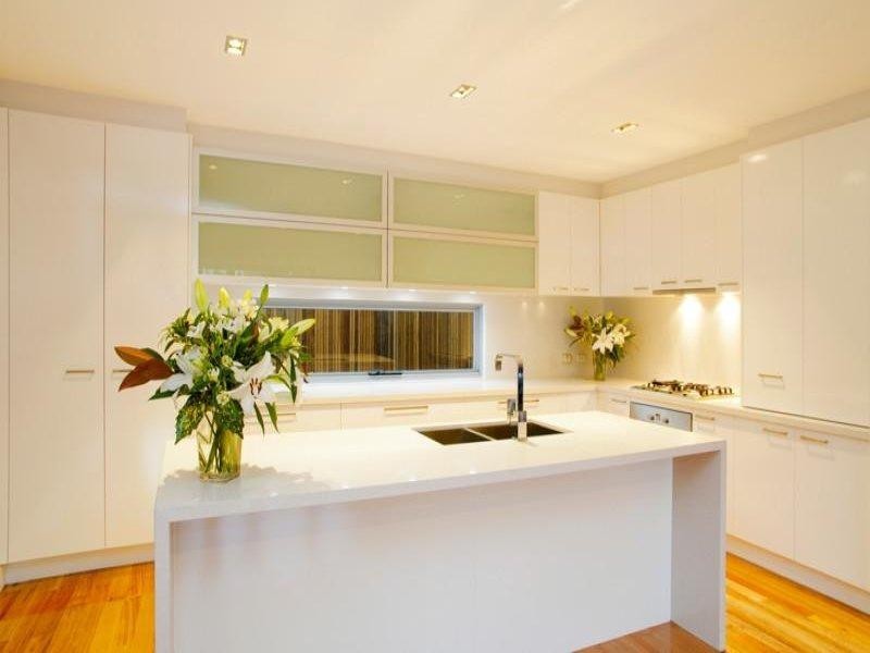 17 Bayswater Road, Newtown VIC 3220