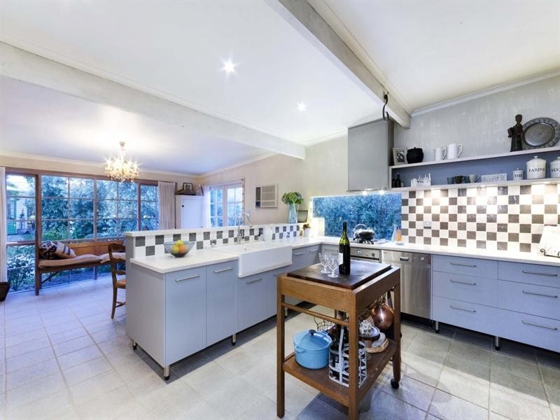 9 Victoria Street, Rippleside VIC 3215