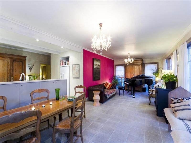 9 Victoria Street, Rippleside VIC 3215