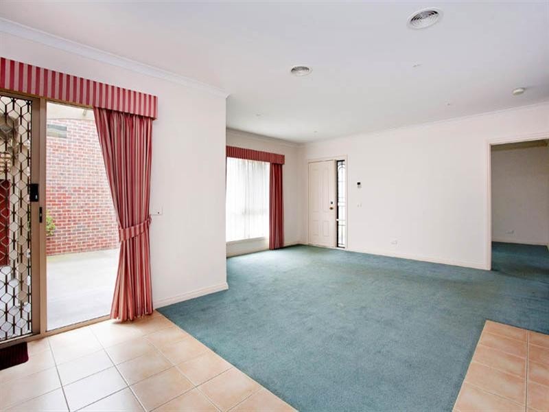 3/3 Volum Street, Manifold Heights VIC 3218