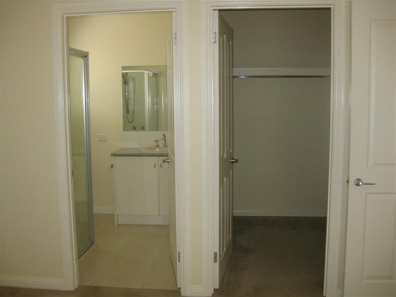 1/10 Beulah Street, Hamlyn Heights VIC 3215