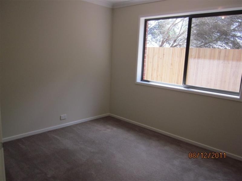 28 Macfarlane Street, Marshall VIC 3216