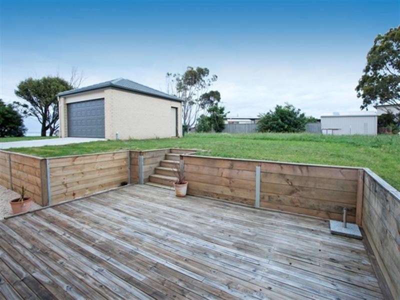 11 Gange Place, Drysdale VIC 3222