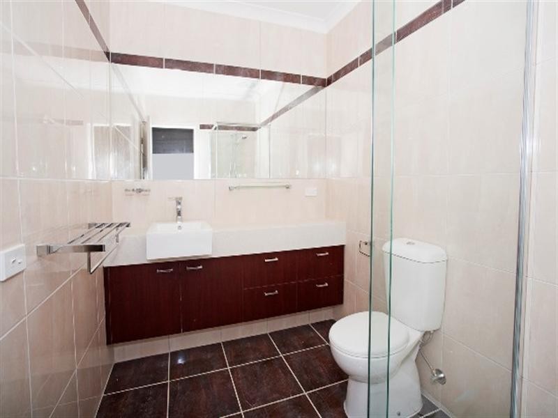 1/100-108 West Fyans Street, Newtown VIC 3220