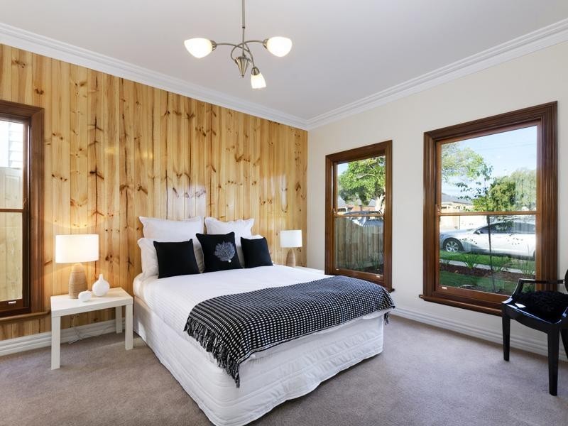64 Breakwater Road, East Geelong VIC 3219