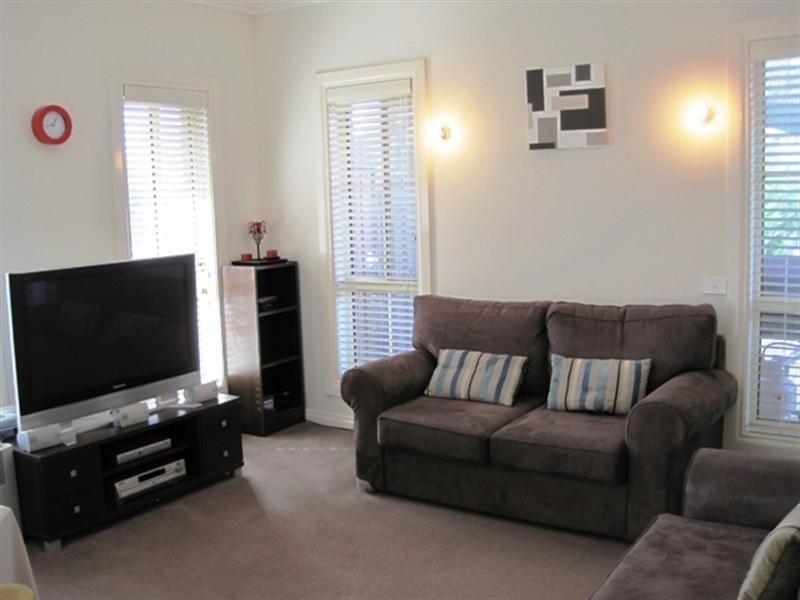 72 Grange Park Drive, Waurn Ponds VIC 3216