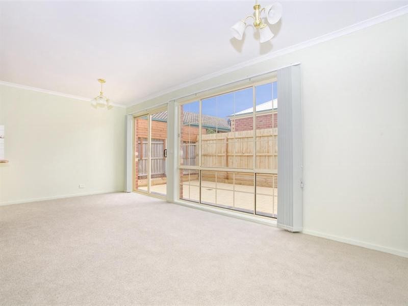 3/9 Heyers Road, Grovedale VIC 3216