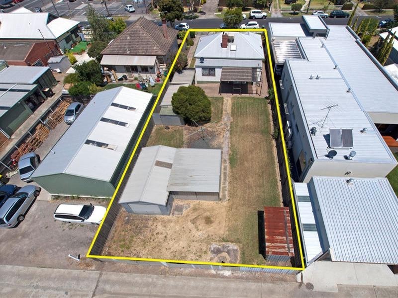 4 Roxby Street, Manifold Heights VIC 3218