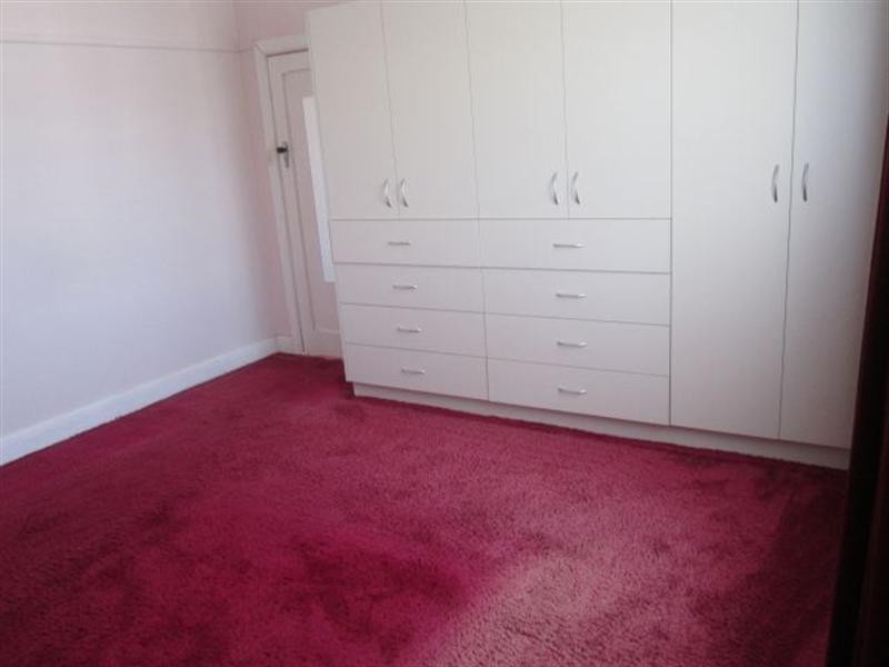 4 Roxby Street, Manifold Heights VIC 3218