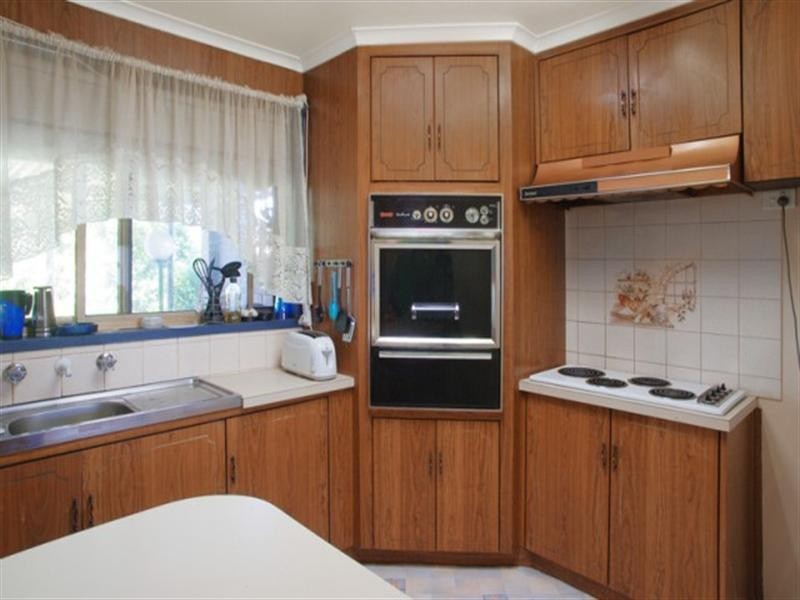 1 Duneed Court, Corio VIC 3214