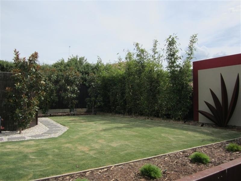 8 Clydesdale Way, Highton VIC 3216