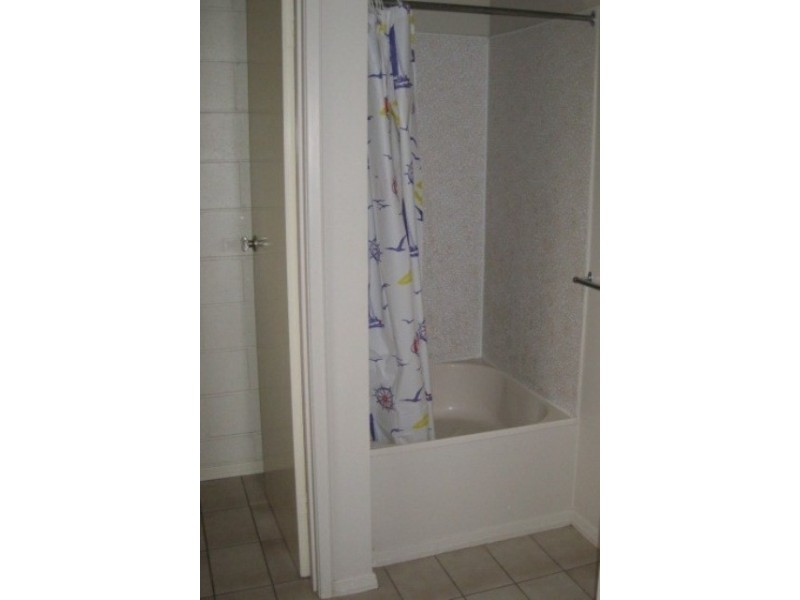 1/54 Itkeston Street, Herne Hill VIC 3218