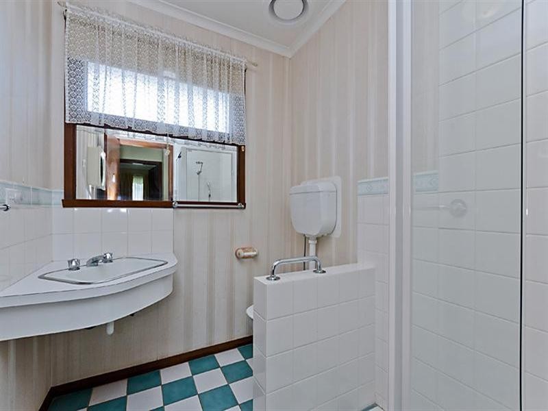 1/145 Roslyn Road, Belmont VIC 3216