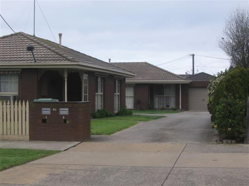 2/20 Hickey Street, Whittington VIC 3219
