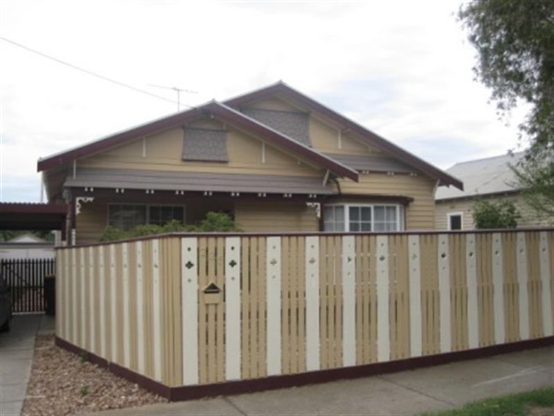 235 Autumn Street, Manifold Heights VIC 3218