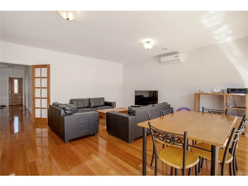 2/1 Herbert Court, Newcomb VIC 3219