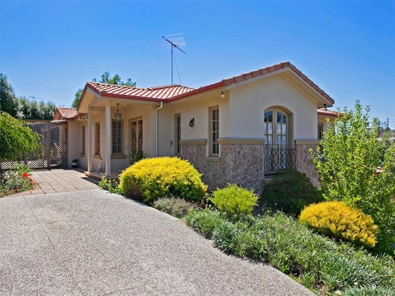 61 James Cook Drive, Wandana Heights VIC 3216